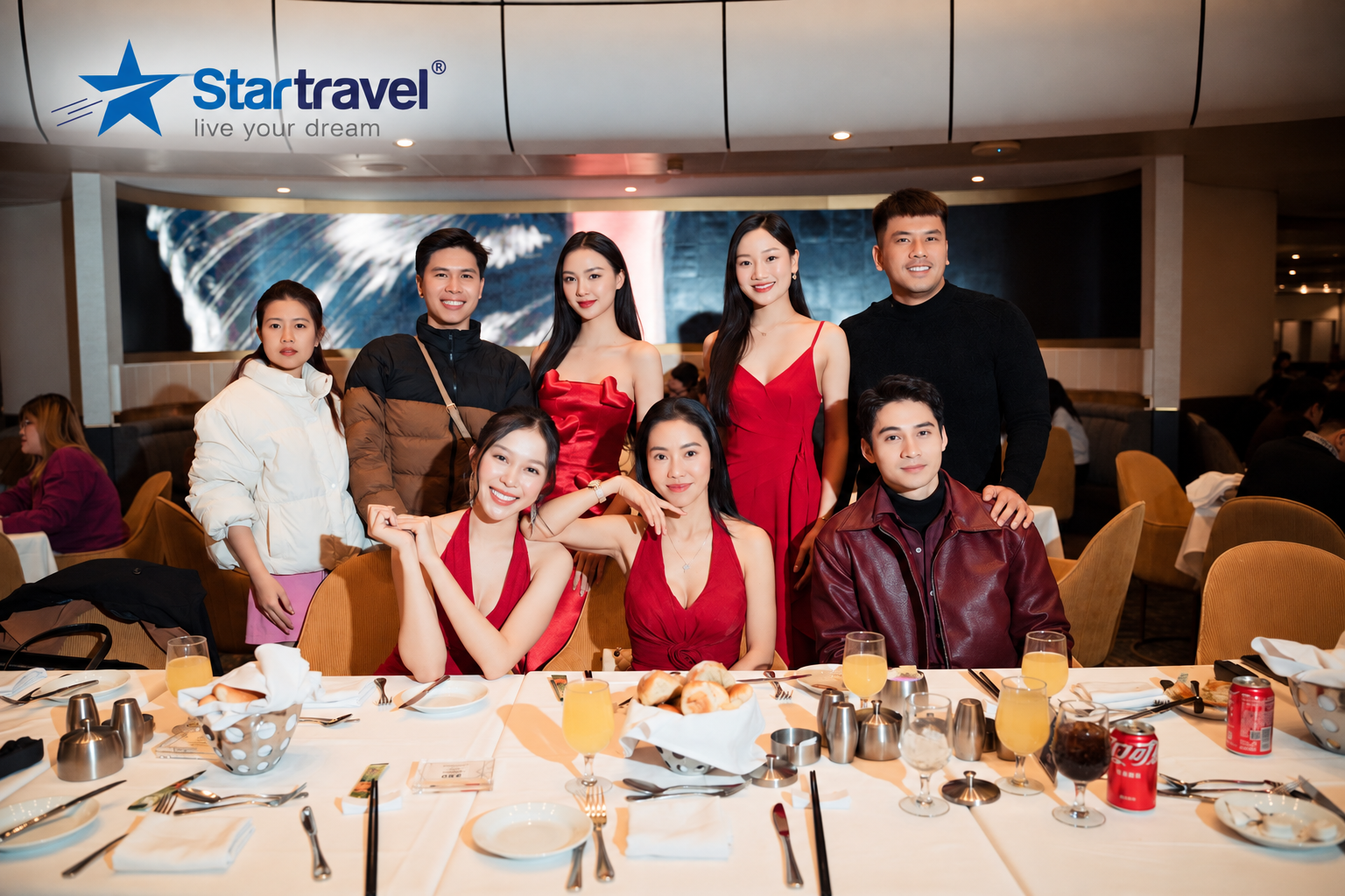 NGÀY 2: THƯỢNG HẢI – DU THUYỀN SPECTRUM OF THE SEAS